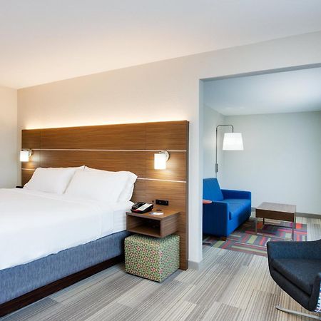 Holiday Inn Express Hotel & Suites Tampa-Fairgrounds-Casino By Ihg Mango Exterior foto